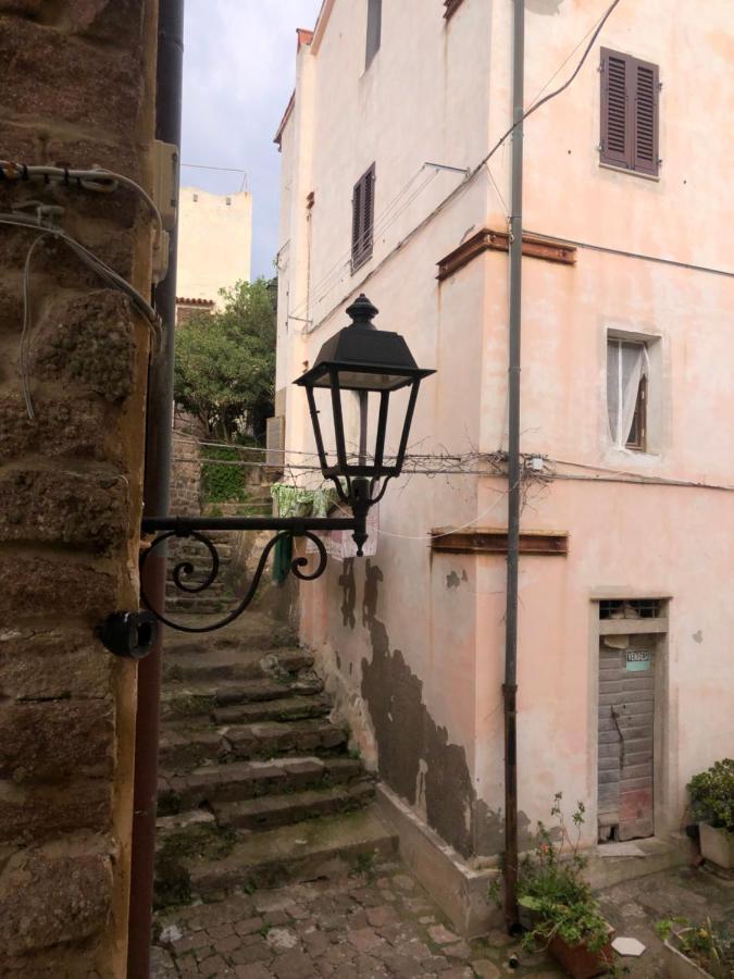 La Piazzetta Appartement Capraia Buitenkant foto